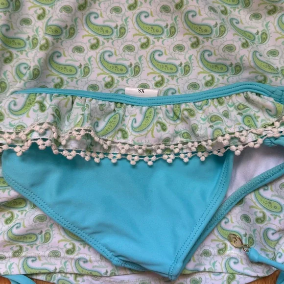 Kimi & Li Baby Rashguard and Bikini Bottoms - Picture 6 of 7